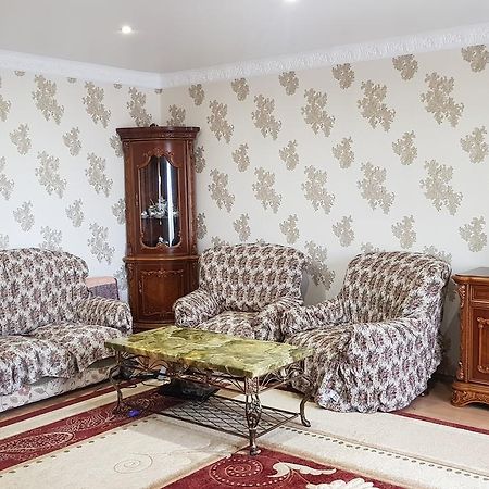Люкс Апартаменты Центр Sohum Dış mekan fotoğraf